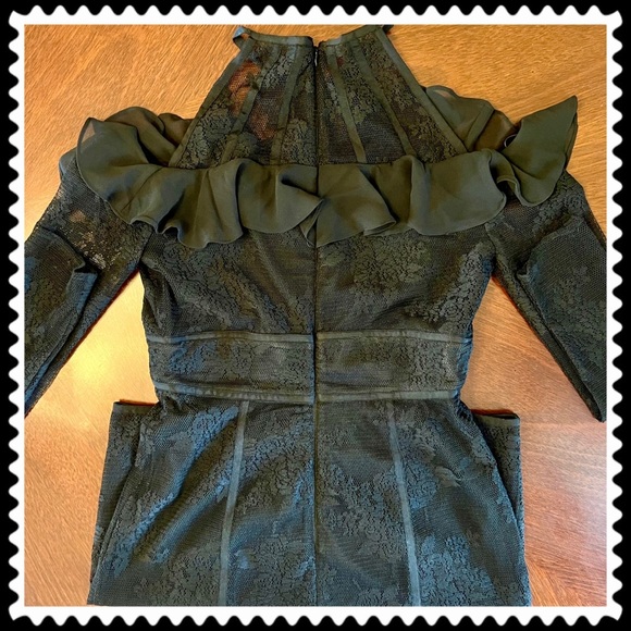 TJD Aphrodite Lace Dress (NWT) - Picture 8 of 11